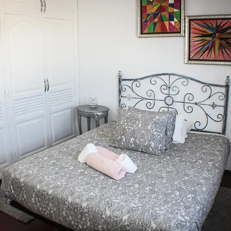 Dona Cris * Puerto del Carmen (Lanzarote)