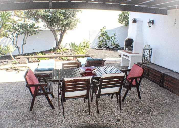 Dona Cris Puerto del Carmen (Lanzarote)